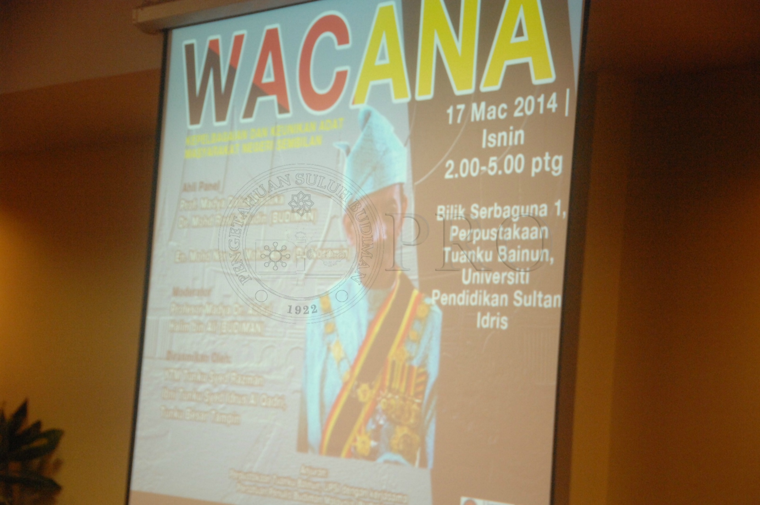PRO 14 33 WACANA FBA 0122
